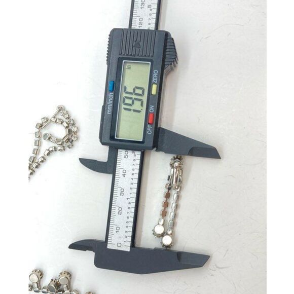 Vintage Demi Parure White & Green Rhinestone Choker Necklace & Clip Earrings Set - Picture 6 of 6